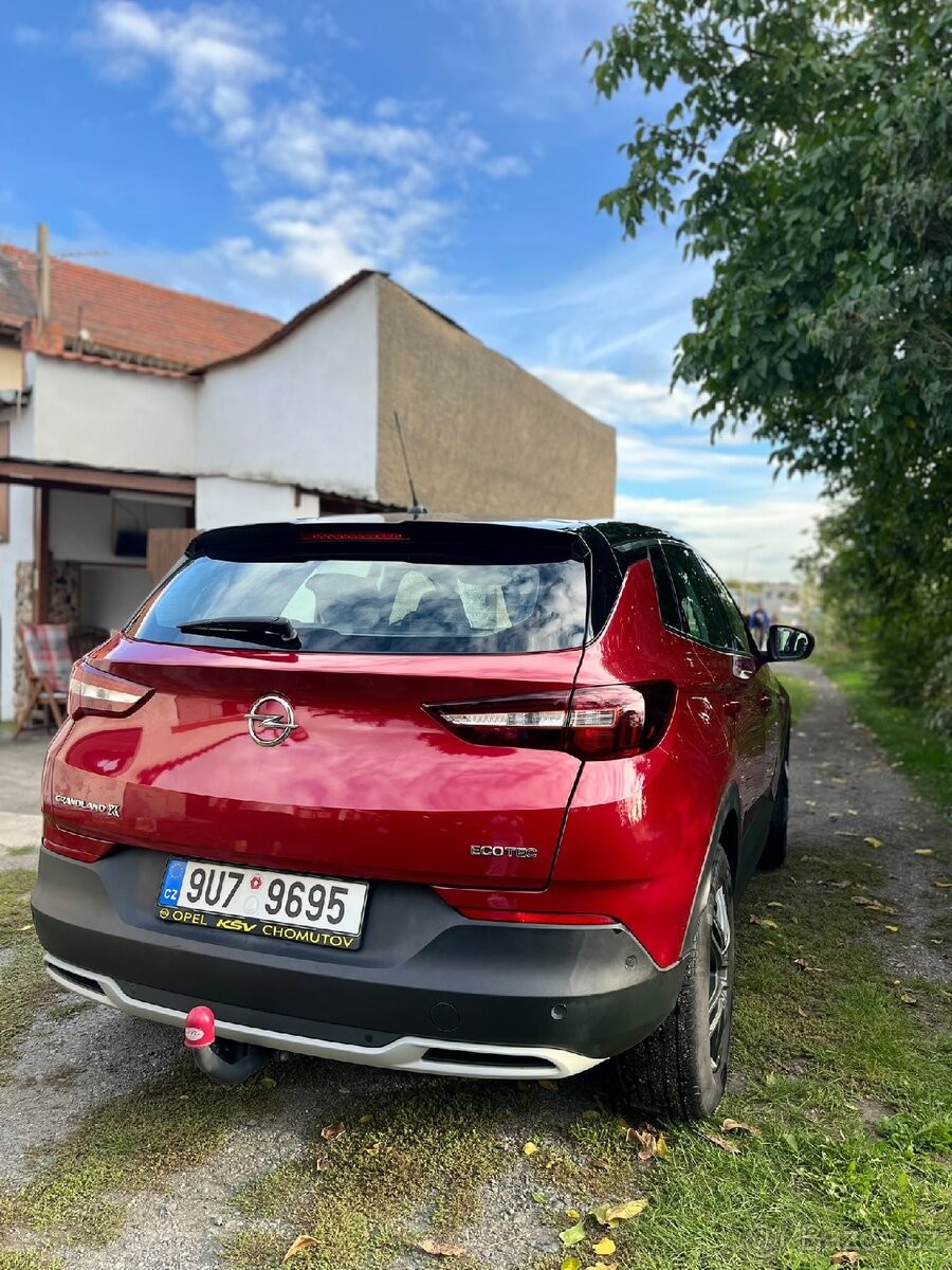 opel-grandland-1-2-96kw-top-stav-1-majitel - 3