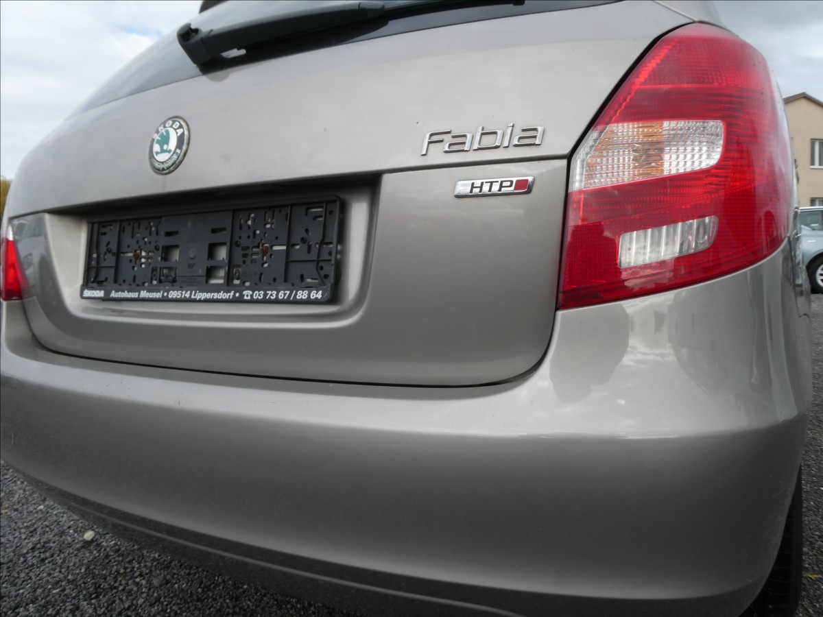 skoda-fabia-1-2-htp-51kw-family-po-servise - 9