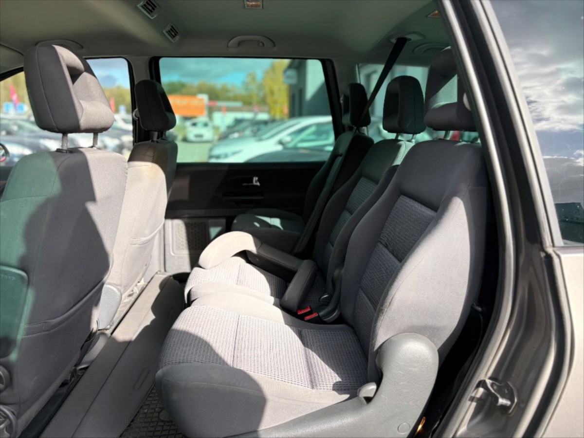 volkswagen-sharan-1-9-tdi-1-majit-cr-7-mist - 9