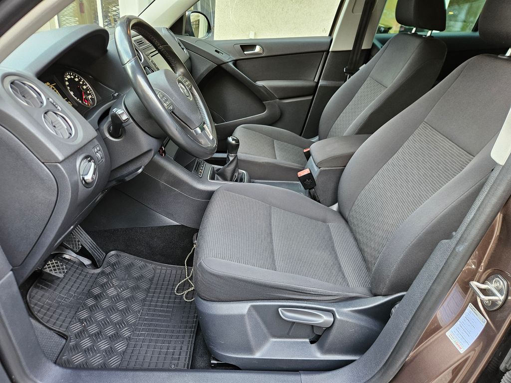 volkswagen-tiguan-1-4-tsi-cr-1-maj-serv-kn - 9