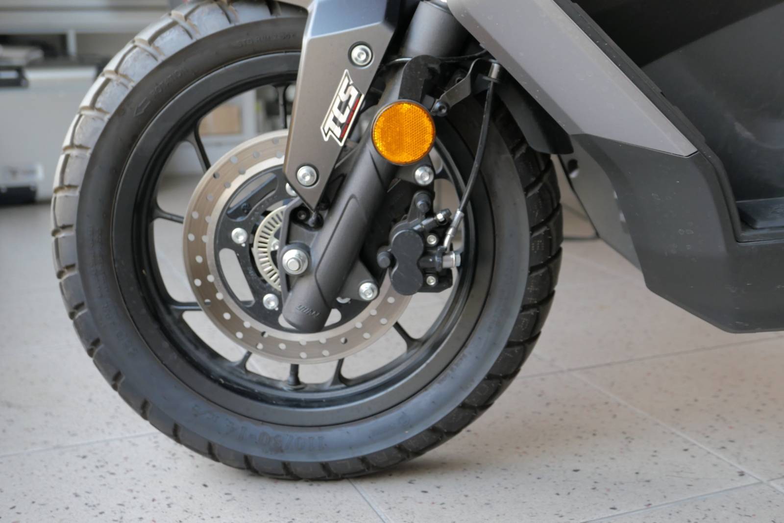 voge-sr1-125i-adv - 5