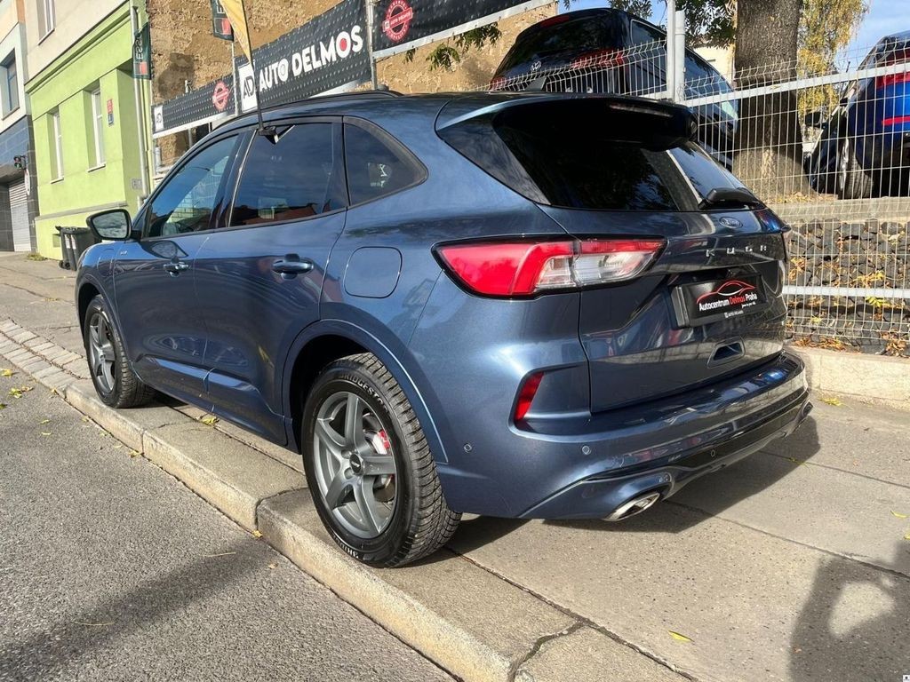 ford-kuga-2-5phev-2022-st-line-x-1maj-1maj - 3