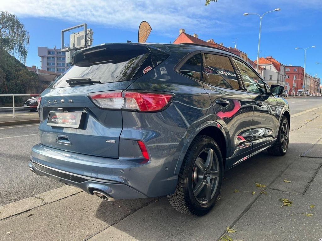 ford-kuga-2-5phev-2022-st-line-x-1maj-1maj - 6
