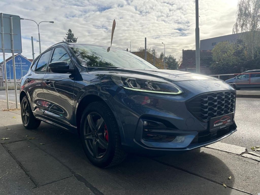 ford-kuga-2-5phev-2022-st-line-x-1maj-1maj - 7