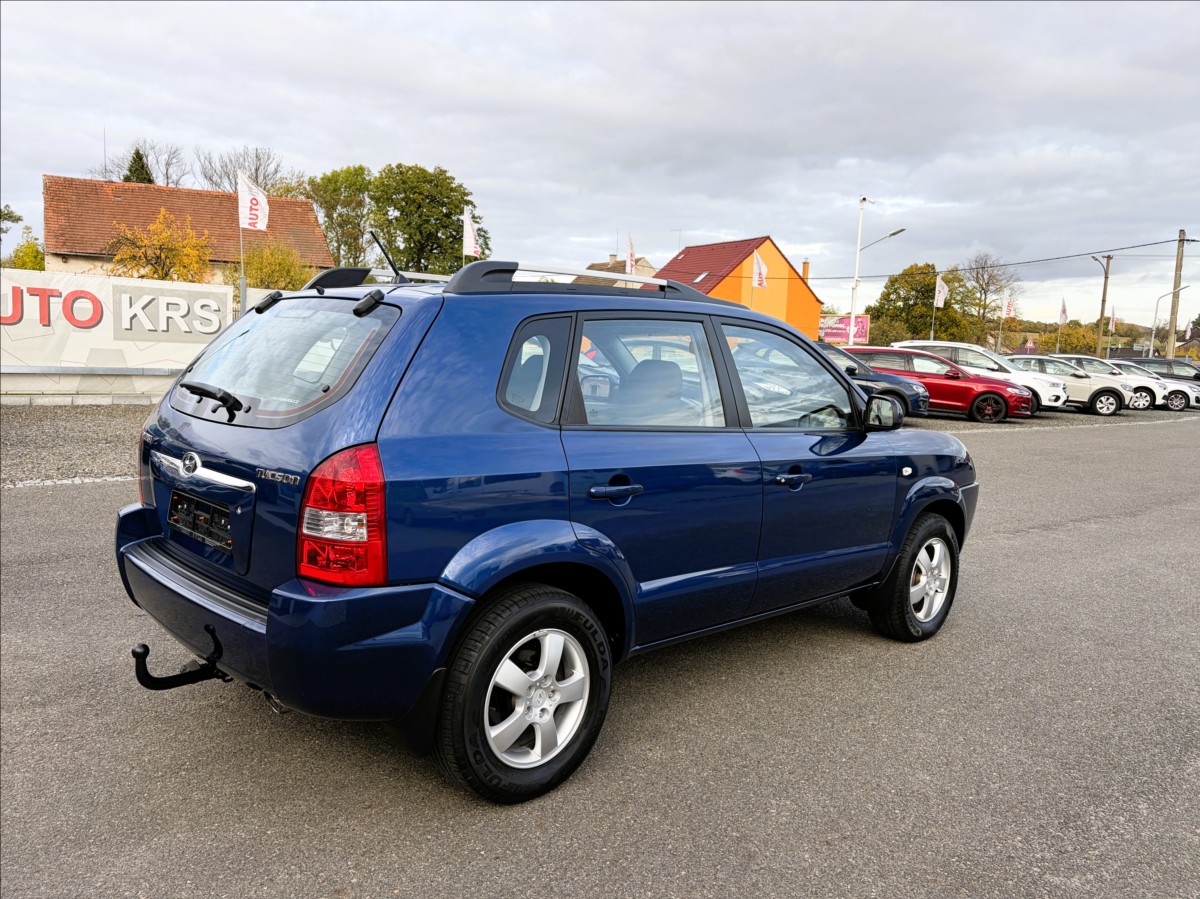 hyundai-tucson-2-0-gls-140ps-zachovaly - 3