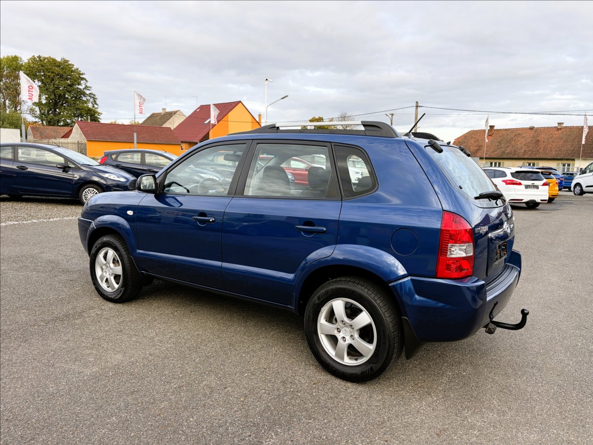 hyundai-tucson-2-0-gls-140ps-zachovaly - 7