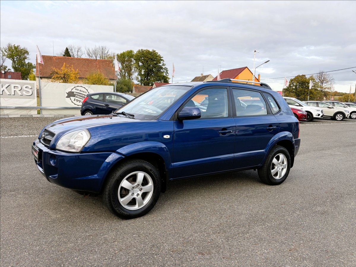 hyundai-tucson-2-0-gls-140ps-zachovaly - 9