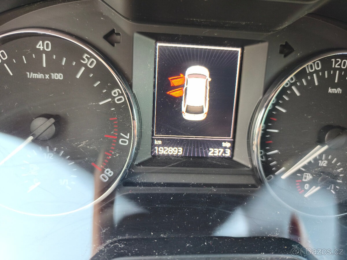 skoda-octavia-1-4-g-tec-tsi-81-kw - 5