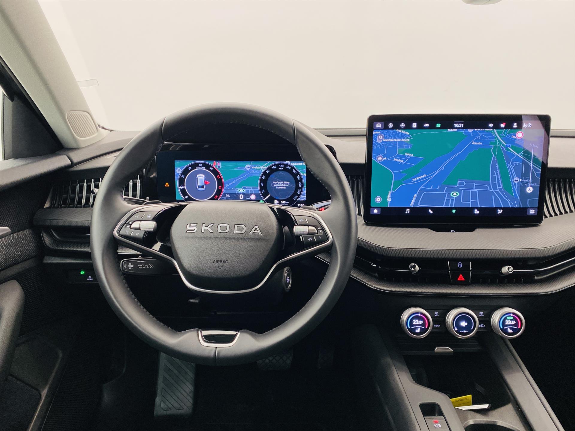 skoda-superb-2-0-tdi-110kw-dsg-essence - 9