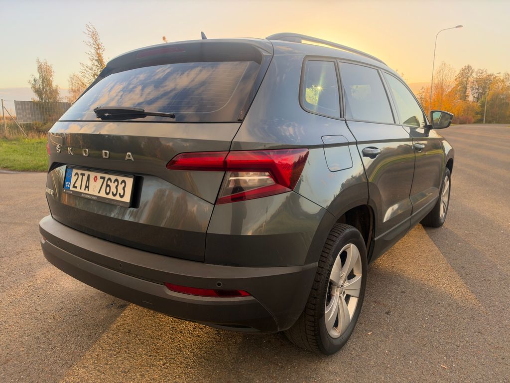 skoda-karoq-1-5-tsi-110-kw-elegance - 4