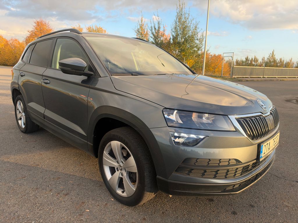 skoda-karoq-1-5-tsi-110-kw-elegance - 6
