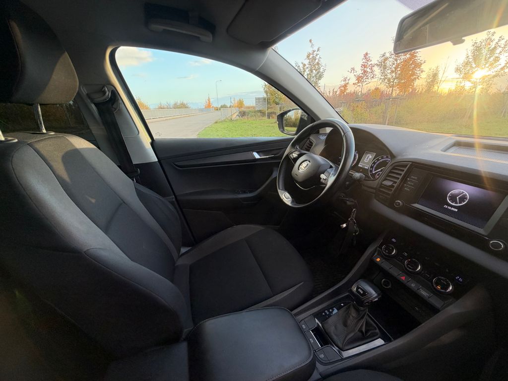 skoda-karoq-1-5-tsi-110-kw-elegance - 8