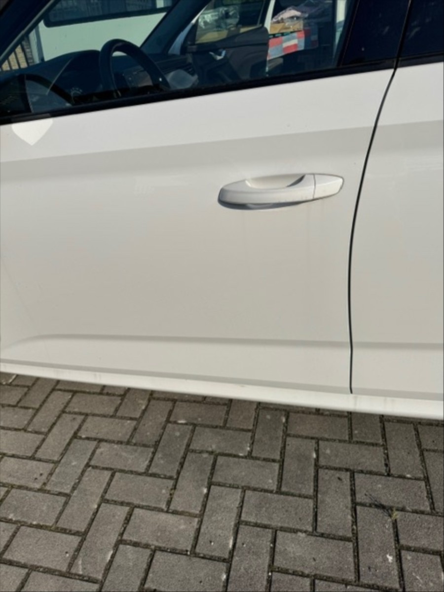 skoda-kamiq-1-0-tsi-85-kw-6-rychlosti-r-v-2020 - 4