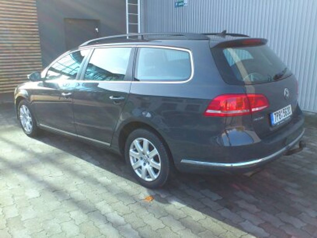 volkswagen-passat-2-0-tdi-103-kw-dsg - 4