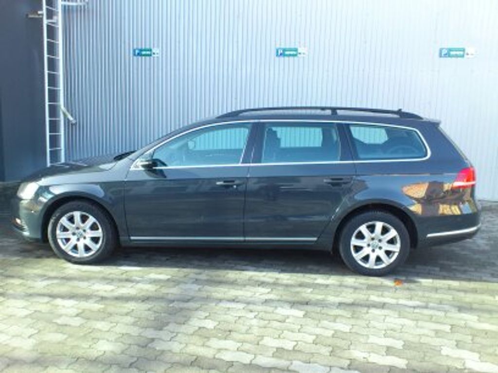 volkswagen-passat-2-0-tdi-103-kw-dsg - 5
