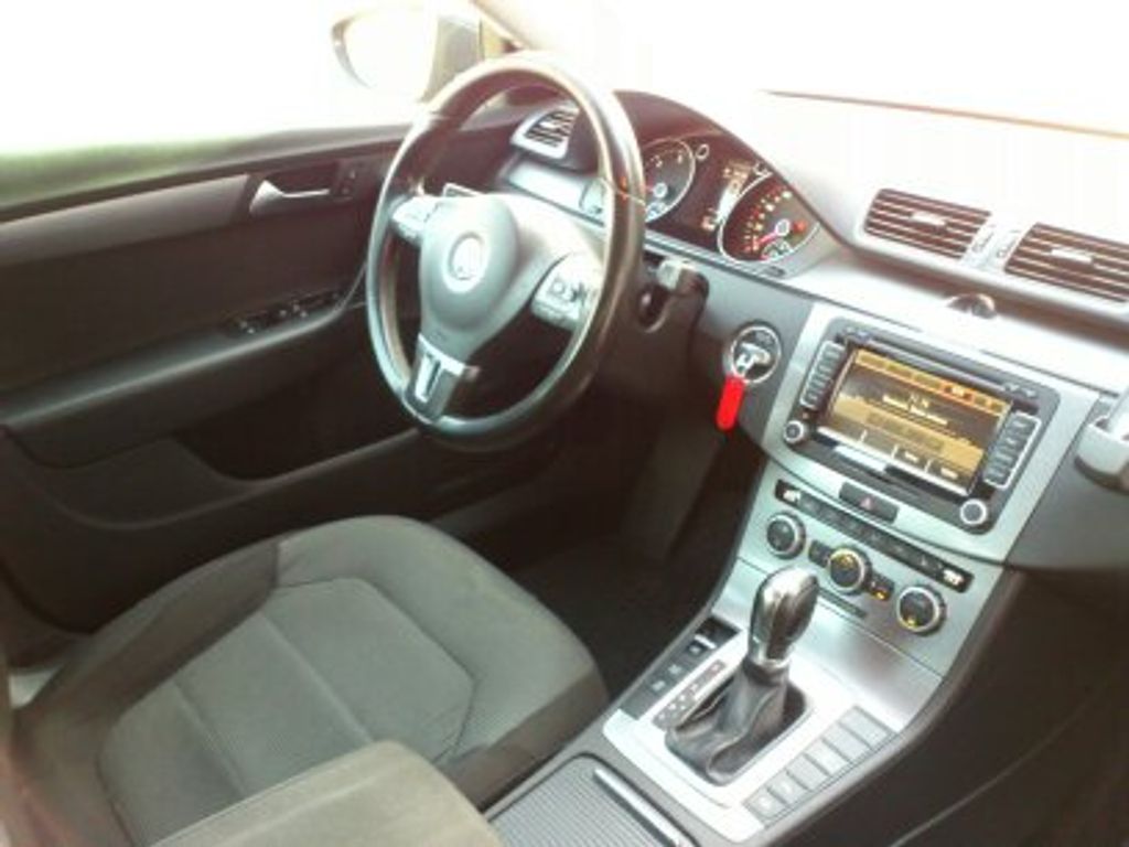volkswagen-passat-2-0-tdi-103-kw-dsg - 8