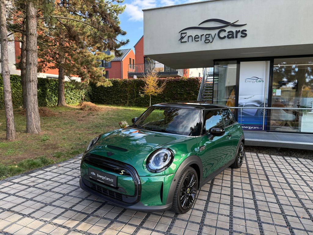 Mini Cooper SE 135kW H&K REZERVACE