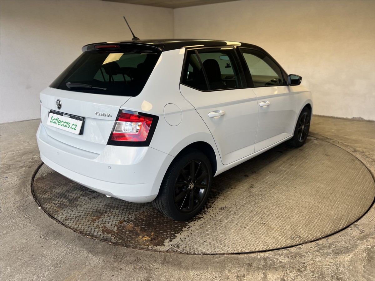 skoda-fabia-1-2-tsi-monte-carlo - 6
