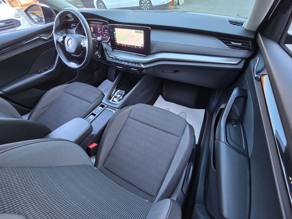 skoda-octavia-1-4tsi-150kw-iv-dsg-kamera - 7