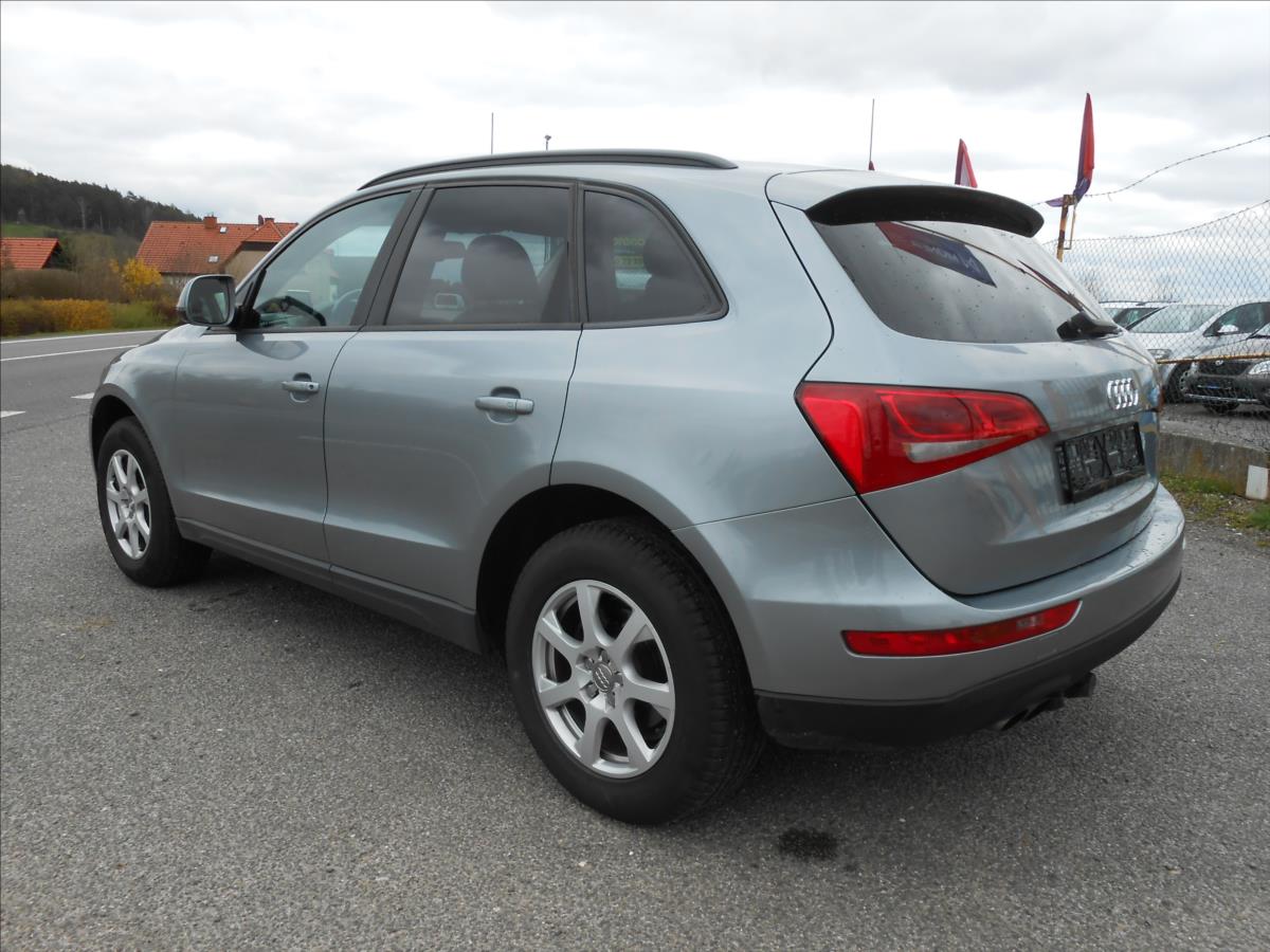 audi-q5-2-0-tdi-150-kw-4x4-serviska - 4