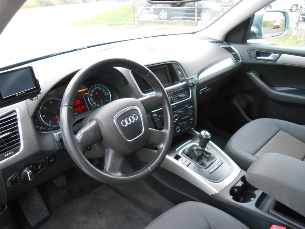 audi-q5-2-0-tdi-150-kw-4x4-serviska - 5