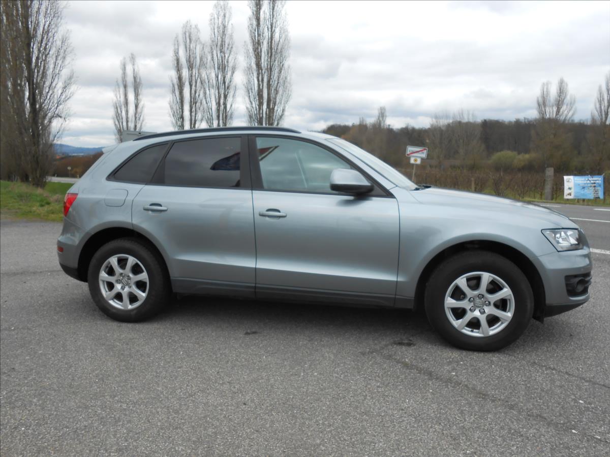 audi-q5-2-0-tdi-150-kw-4x4-serviska - 8