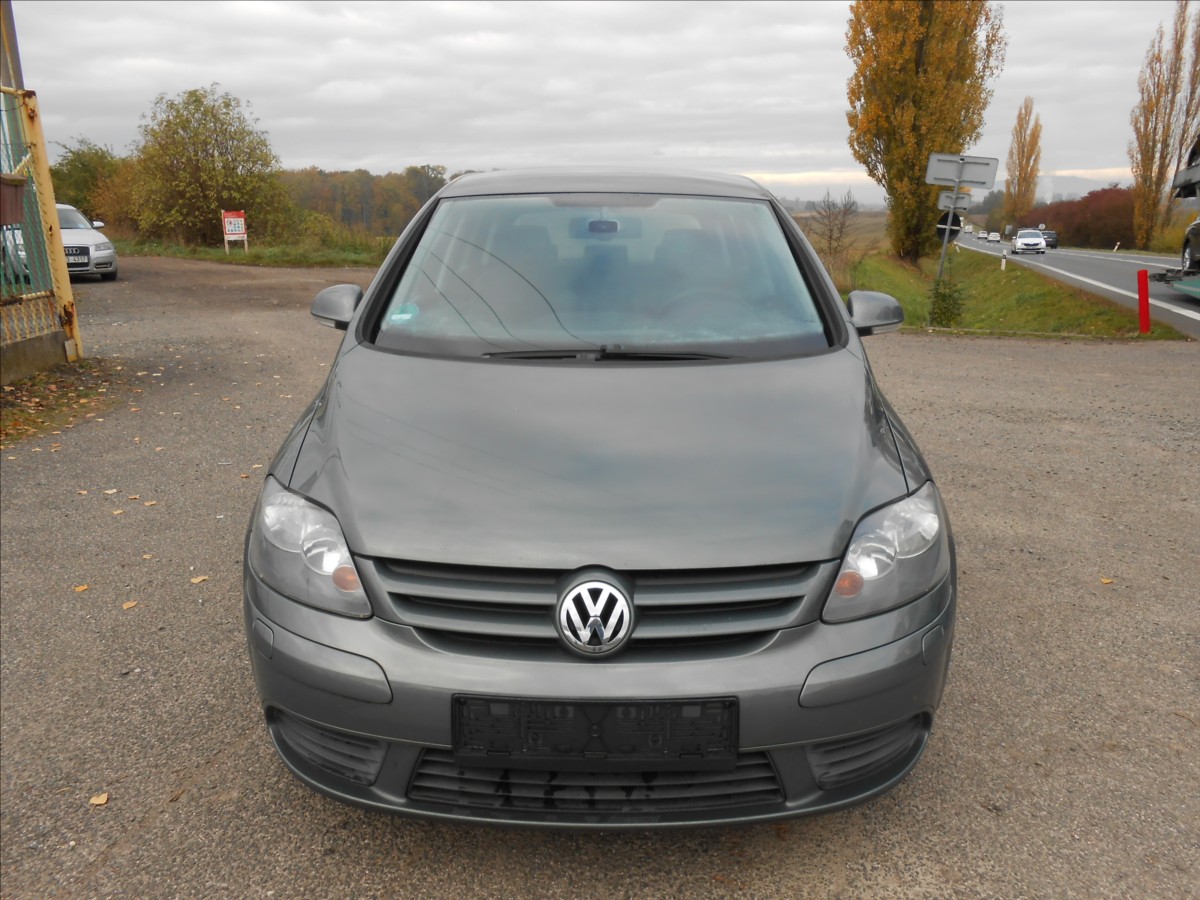 volkswagen-golf-plus-1-6-85-kw-serviska - 3